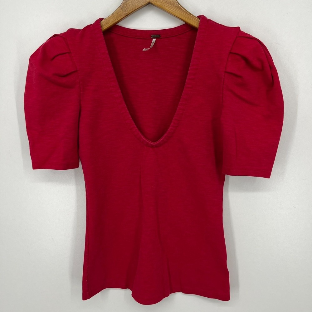 Free People Blouse‎ Women's Size XS Red V Neck Short Sleeve Solid Cotton